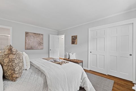 Tiny photo for 946 Birchmont Road, Columbus, OH 43220 (MLS # 226002414)