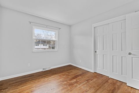 Tiny photo for 946 Birchmont Road, Columbus, OH 43220 (MLS # 226002414)