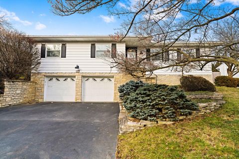 Tiny photo for 946 Birchmont Road, Columbus, OH 43220 (MLS # 226002414)