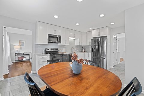 Tiny photo for 946 Birchmont Road, Columbus, OH 43220 (MLS # 226002414)