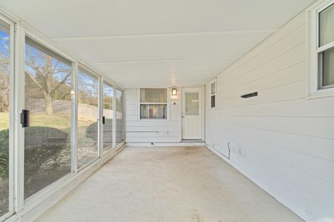 Tiny photo for 946 Birchmont Road, Columbus, OH 43220 (MLS # 226002414)