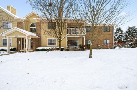 Tiny photo for 6755 Meadow Creek Drive 103 #103, Columbus, OH 43235 (MLS # 225044732)