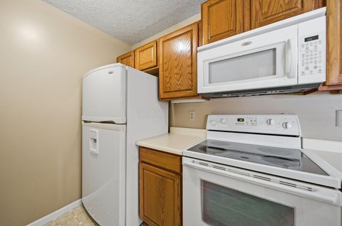 Tiny photo for 6755 Meadow Creek Drive 103 #103, Columbus, OH 43235 (MLS # 225044732)