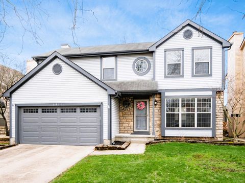 Photo of 5931 Heritage Farms Drive, Hilliard, OH 43026 (MLS # 226008829)