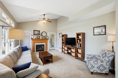 Tiny photo for 1229 Venetian Way, Columbus, OH 43230 (MLS # 226001734)