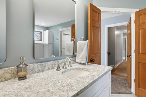 Tiny photo for 1229 Venetian Way, Columbus, OH 43230 (MLS # 226001734)