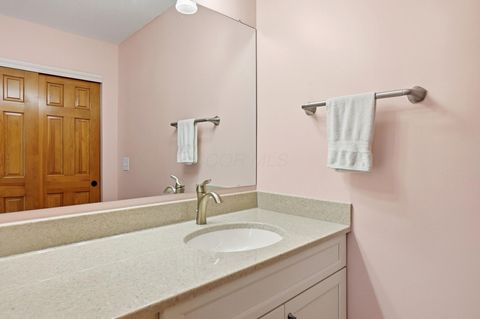 Tiny photo for 1229 Venetian Way, Columbus, OH 43230 (MLS # 226001734)