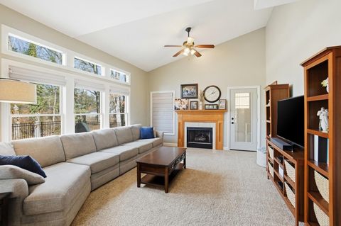 Tiny photo for 1229 Venetian Way, Columbus, OH 43230 (MLS # 226001734)