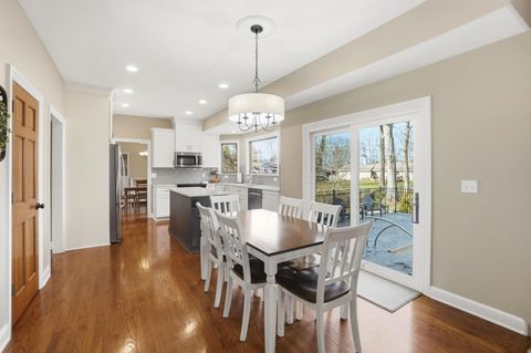 Tiny photo for 1229 Venetian Way, Columbus, OH 43230 (MLS # 226001734)