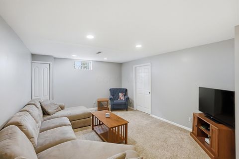 Tiny photo for 1229 Venetian Way, Columbus, OH 43230 (MLS # 226001734)