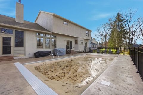 Tiny photo for 1229 Venetian Way, Columbus, OH 43230 (MLS # 226001734)