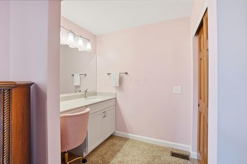 Tiny photo for 1229 Venetian Way, Columbus, OH 43230 (MLS # 226001734)