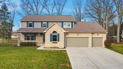 Photo of 1229 Venetian Way, Columbus, OH 43230 (MLS # 226001734)