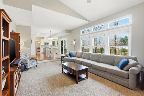 Tiny photo for 1229 Venetian Way, Columbus, OH 43230 (MLS # 226001734)