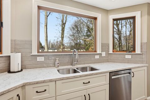 Tiny photo for 1229 Venetian Way, Columbus, OH 43230 (MLS # 226001734)