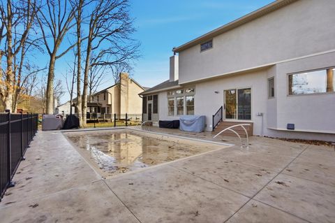 Tiny photo for 1229 Venetian Way, Columbus, OH 43230 (MLS # 226001734)