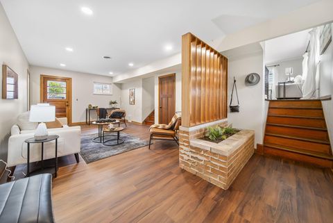 Photo of 40 Chase Road, Columbus, OH 43214 (MLS # 226009930)