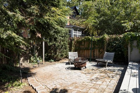 Tiny photo for 318 Berger Alley, Columbus, OH 43206 (MLS # 225021537)