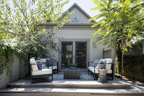 Tiny photo for 318 Berger Alley, Columbus, OH 43206 (MLS # 225021537)