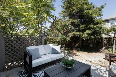 Tiny photo for 318 Berger Alley, Columbus, OH 43206 (MLS # 225021537)