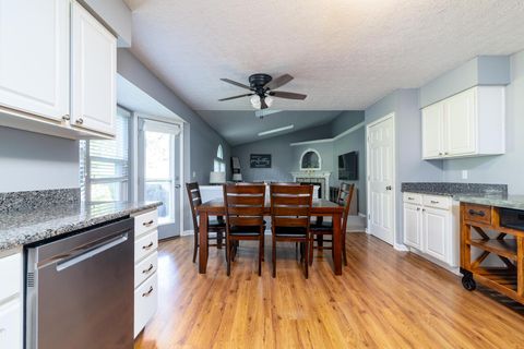 Tiny photo for 107 N Highview Boulevard, Pataskala, OH 43062 (MLS # 225037506)
