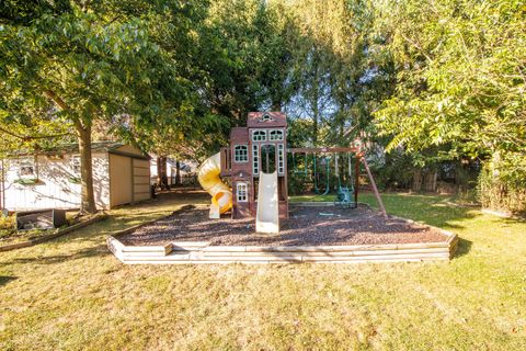 Tiny photo for 107 N Highview Boulevard, Pataskala, OH 43062 (MLS # 225037506)