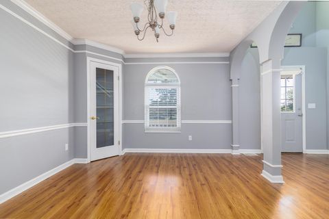 Tiny photo for 107 N Highview Boulevard, Pataskala, OH 43062 (MLS # 225037506)