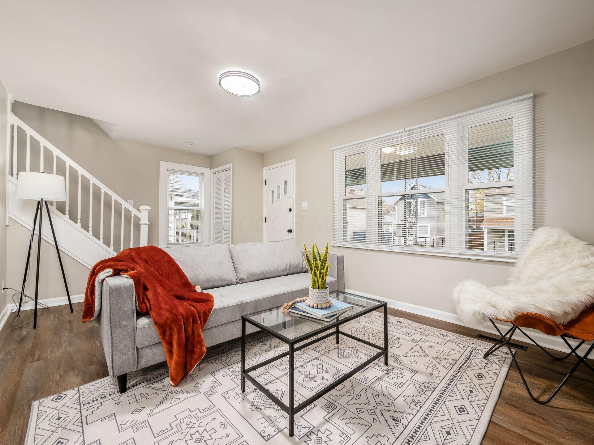 334 E Welch Avenue, Columbus, Ohio image 3
