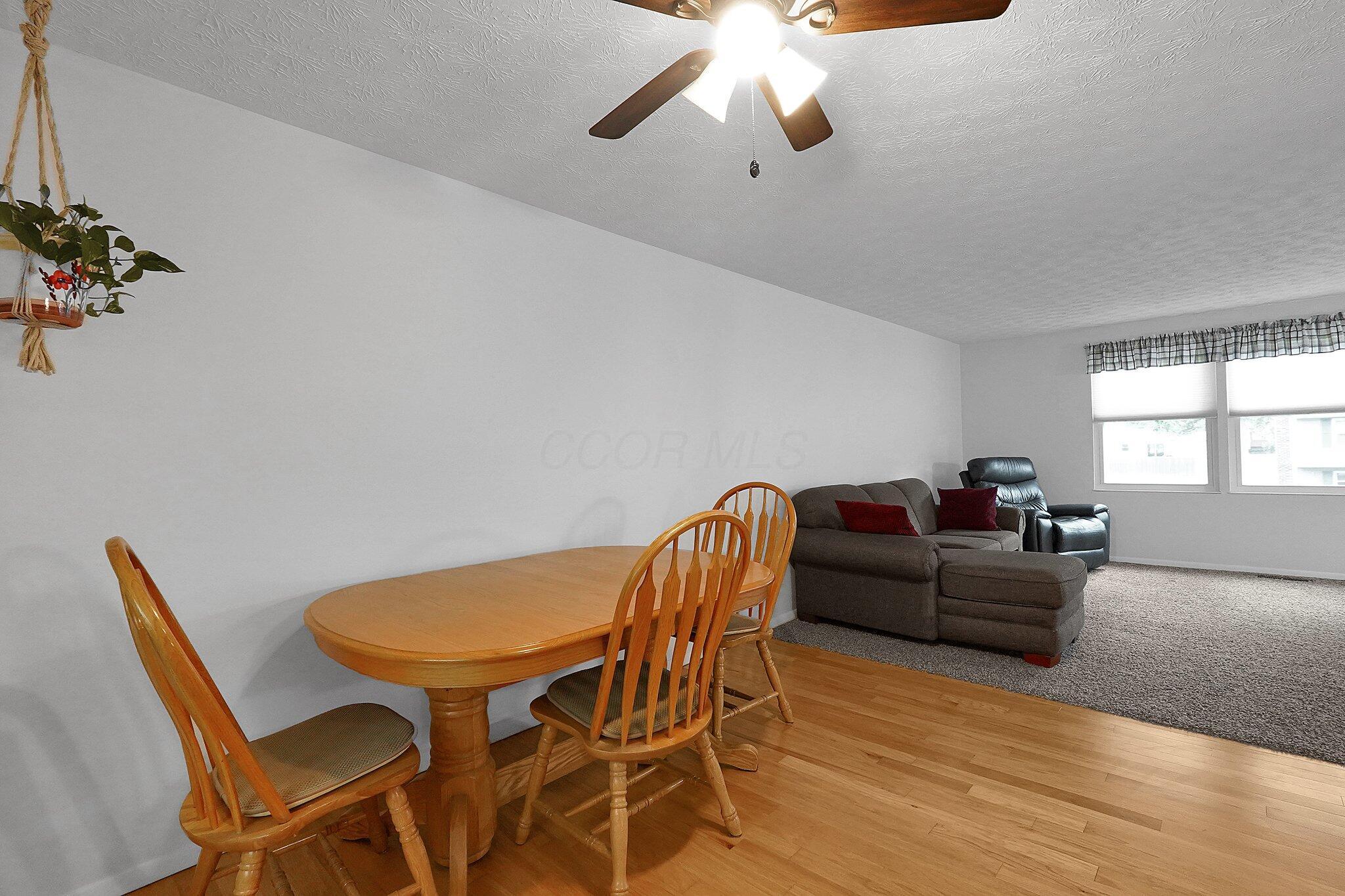 572 Sycamore Drive, Pickerington, Ohio image 14