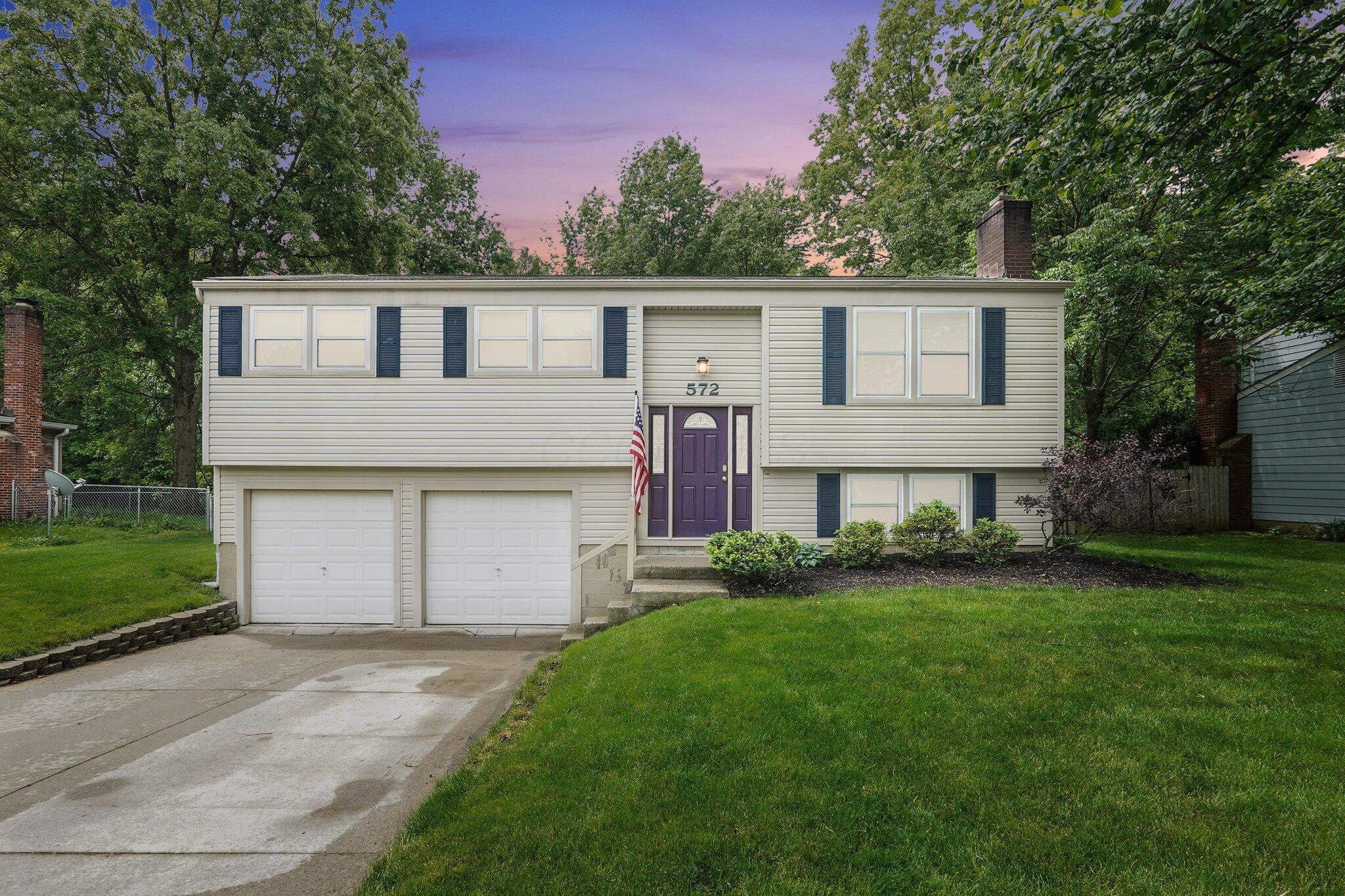 572 Sycamore Drive, Pickerington, Ohio image 1