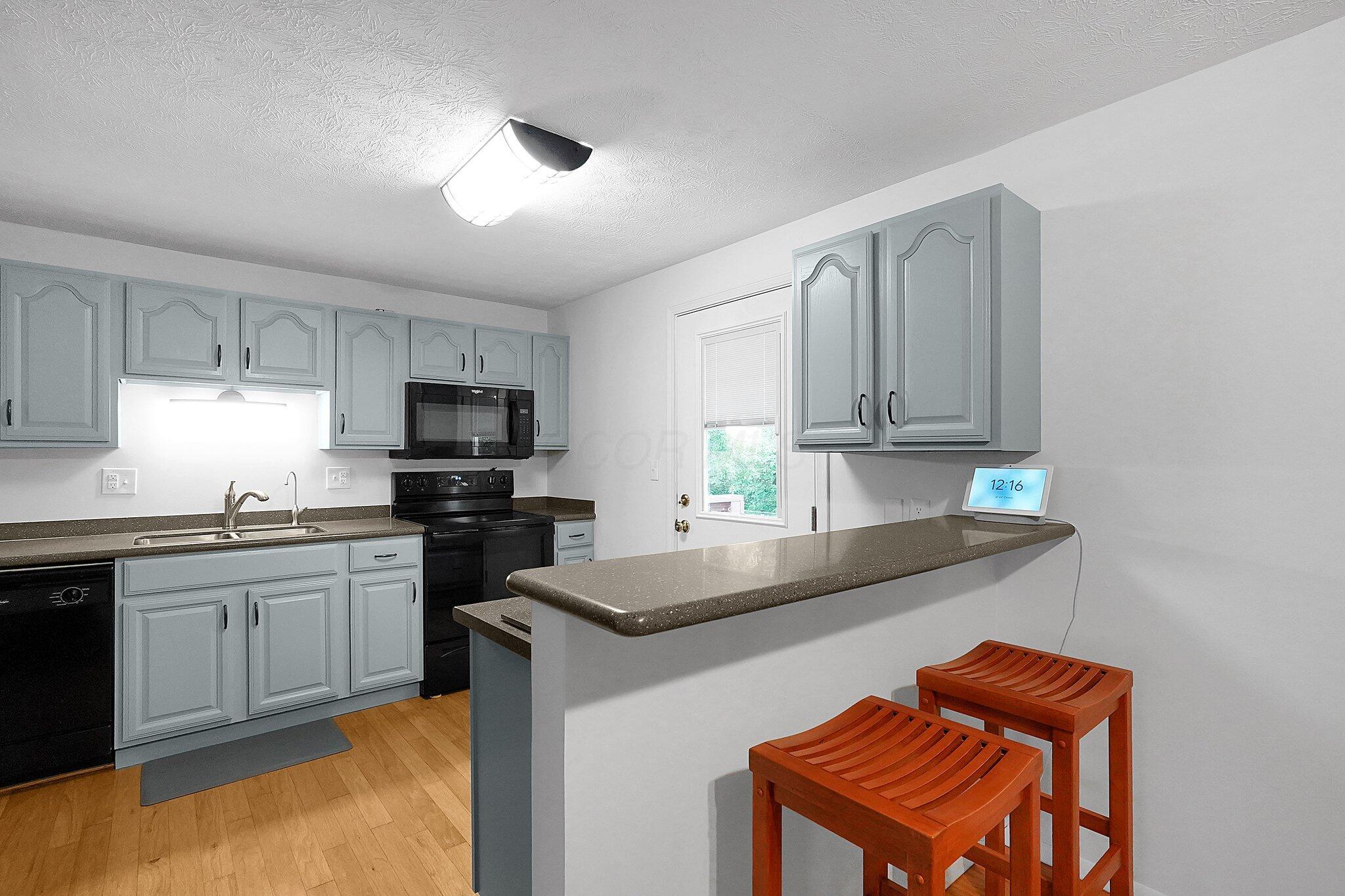 572 Sycamore Drive, Pickerington, Ohio image 16
