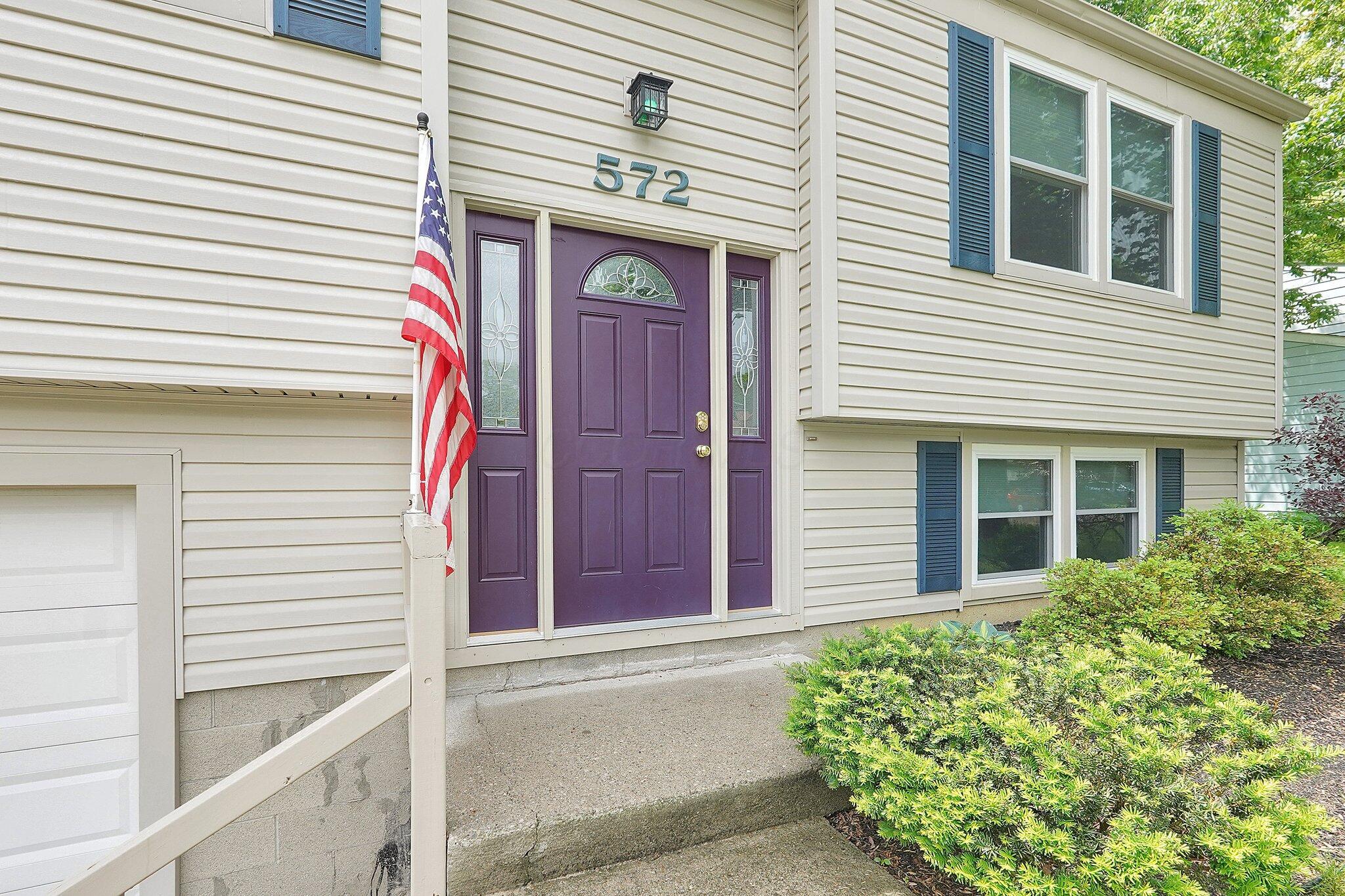 572 Sycamore Drive, Pickerington, Ohio image 4