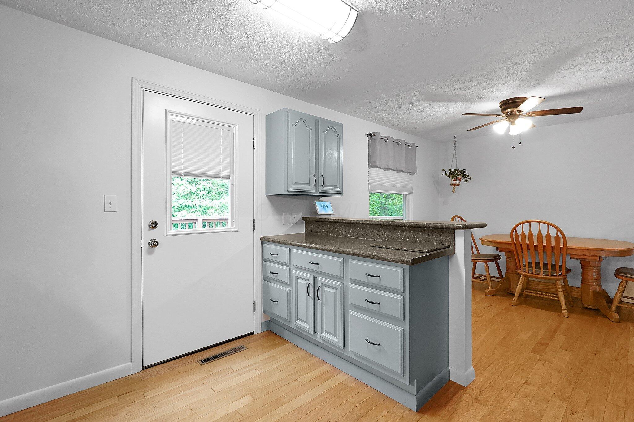 572 Sycamore Drive, Pickerington, Ohio image 18