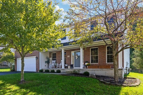 Photo of 491 Greenwood Loop, Newark, OH 43055 (MLS # 226040816)