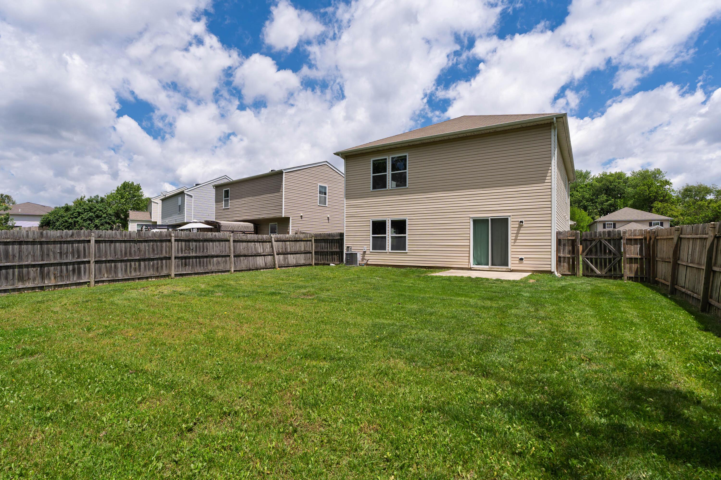 2765 Sussex Place Drive, Grove City, Ohio image 35