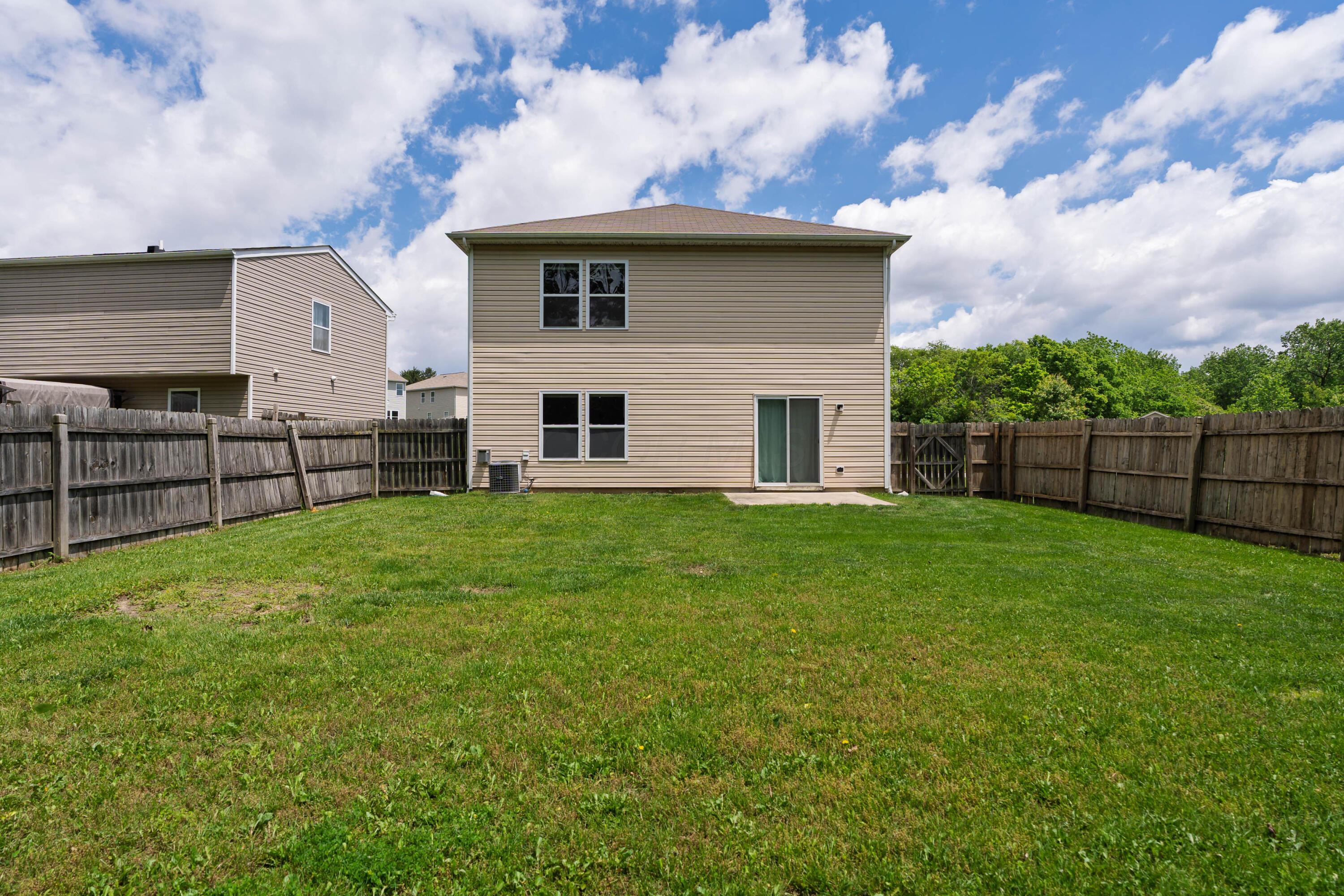 2765 Sussex Place Drive, Grove City, Ohio image 36