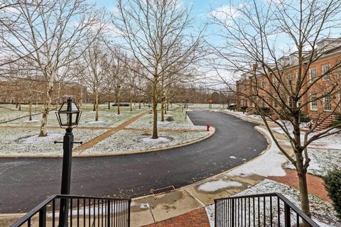 Tiny photo for 7 Richmond Square, New Albany, OH 43054 (MLS # 225045469)