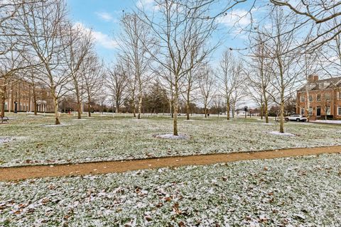 Tiny photo for 7 Richmond Square, New Albany, OH 43054 (MLS # 225045469)