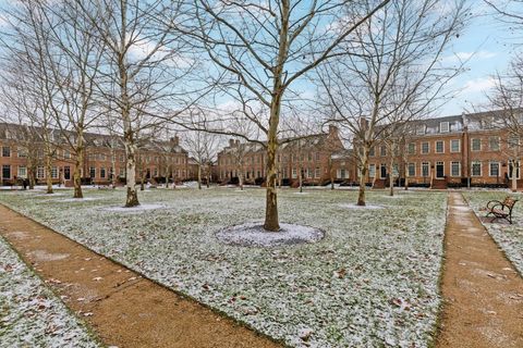 Tiny photo for 7 Richmond Square, New Albany, OH 43054 (MLS # 225045469)