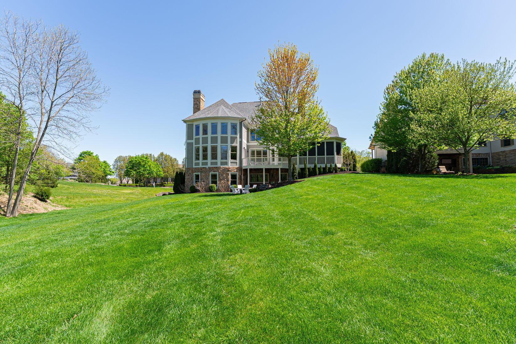 9071 Tartan Fields Drive, Dublin, Ohio image 8