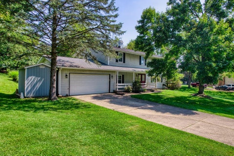 Photo of 1262 Berwyn Lane, Newark, OH 43055 (MLS # 226033766)