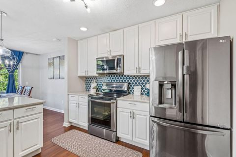 Tiny photo for 80 Lakes At Cheshire Drive, Delaware, OH 43015 (MLS # 225039546)