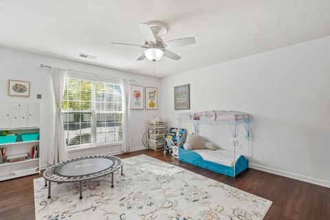 Tiny photo for 80 Lakes At Cheshire Drive, Delaware, OH 43015 (MLS # 225039546)