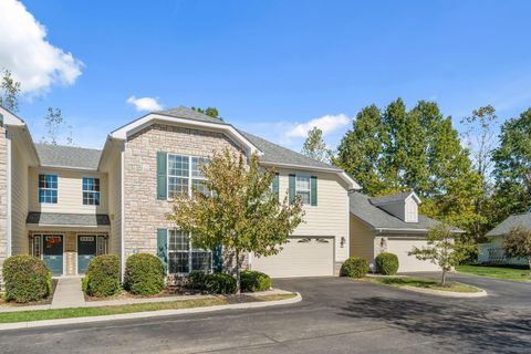 Photo of 80 Lakes At Cheshire Drive, Delaware, OH 43015 (MLS # 225039546)