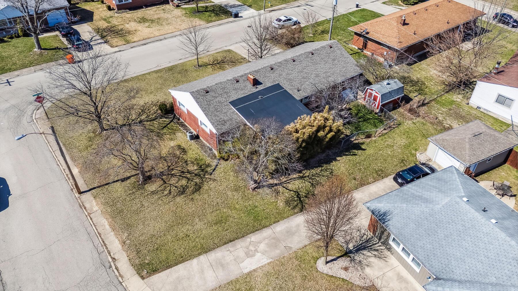 2430 Northmoor Drive, Springfield, Ohio image 8