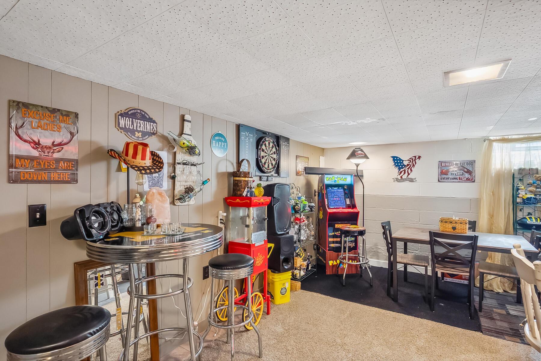 2430 Northmoor Drive, Springfield, Ohio image 36