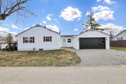 Tiny photo for 405 Watt Street, Circleville, OH 43113 (MLS # 225045316)