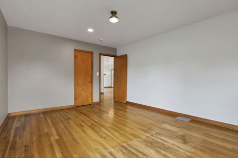 Tiny photo for 405 Watt Street, Circleville, OH 43113 (MLS # 225045316)