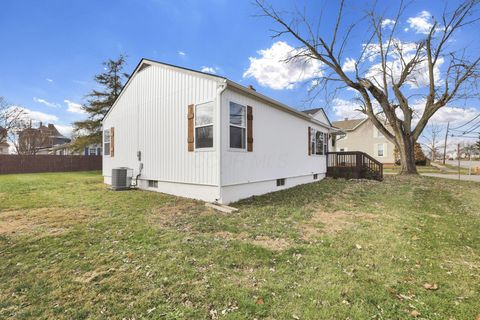 Tiny photo for 405 Watt Street, Circleville, OH 43113 (MLS # 225045316)