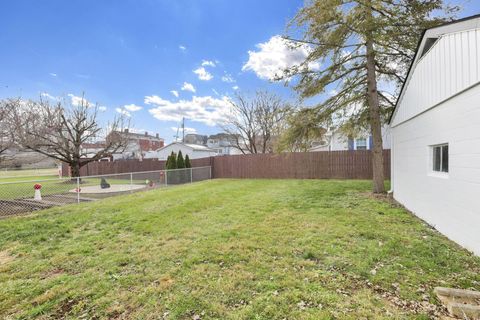 Tiny photo for 405 Watt Street, Circleville, OH 43113 (MLS # 225045316)